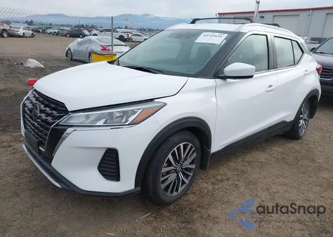 2021 Nissan Kicks Sv Xtronic Cvt из США, поврежденный, VIN 3N1CP5CV0ML539727